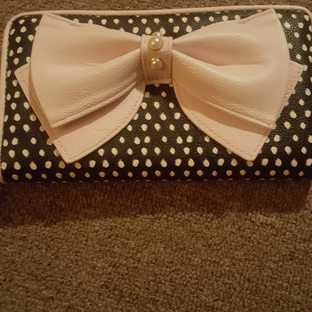 Betsy Johnson wallet